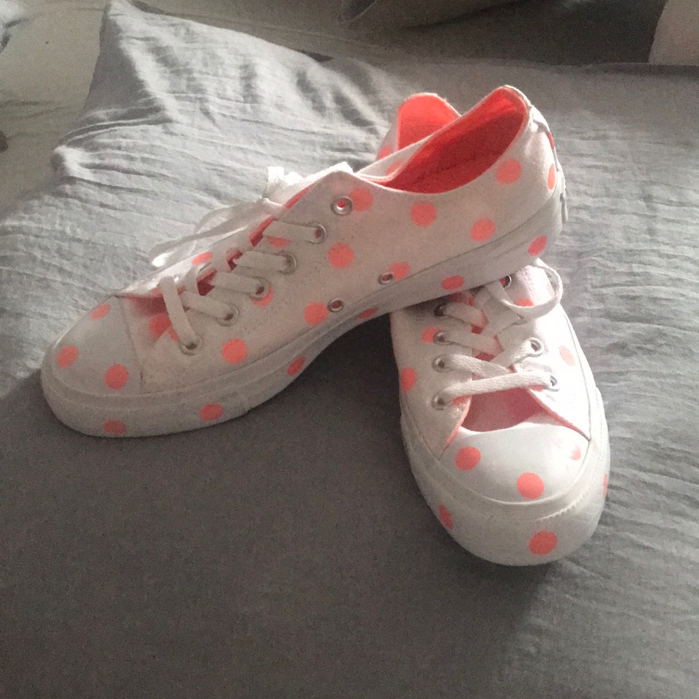 🧡🧡‼️SOLD ‼️Super cool CONVERSE SIZE 10❗️❗️ - Picture 2 of 7